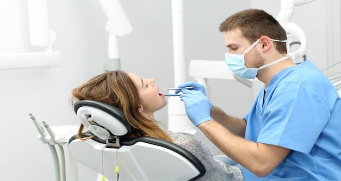 تفاوت دندانپزشک عمومی و جراح دندانپزشک چیست؟