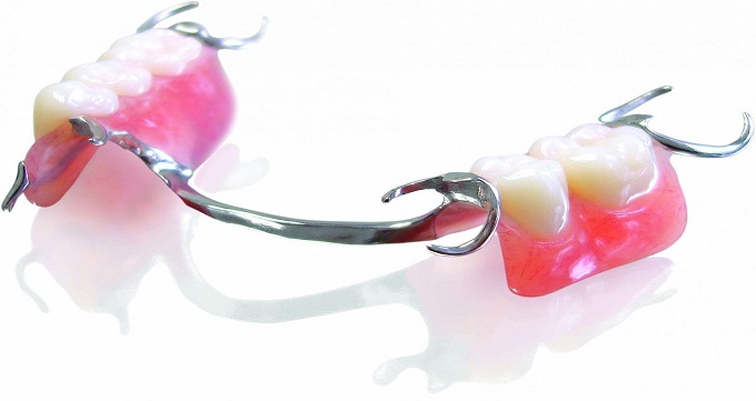 پروتز دندانی چیست؟