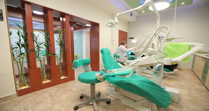 چه زمانی به کلینیک دندانپزشکی مراجعه نماییم؟