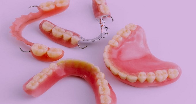 پروتز دندان چیست؟