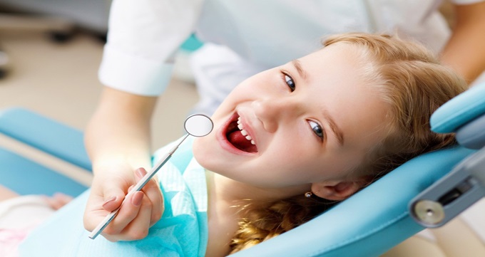 ویژگی های بهترین دندانپزشک کودکان در ستارخان