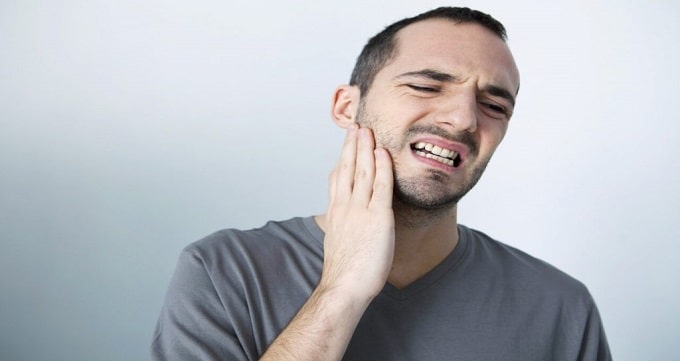 دلایل بروز دندان درد شدید چیست؟