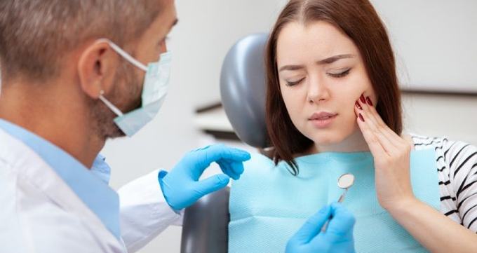 ارتباط سلامت دندان و دهان با سلامت کلی بدن چیست؟