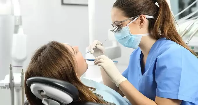 بهترین جراح دندانپزشک در فرشته کیست؟