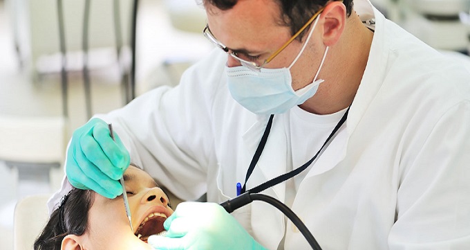 عوامل مؤثر در هزینه جراحی های دندان