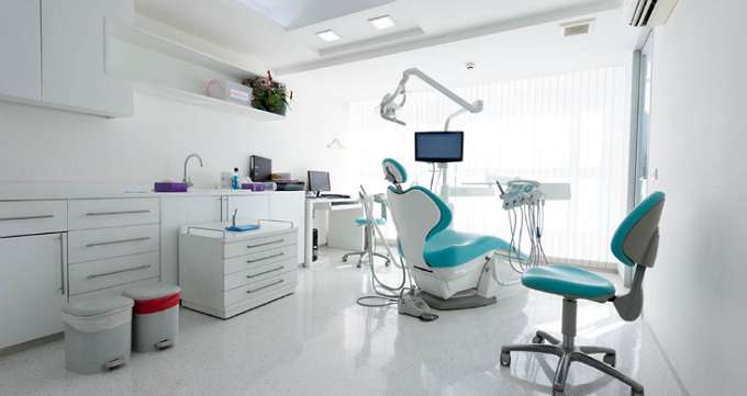 کلینیک دندانپزشکی چیست؟
