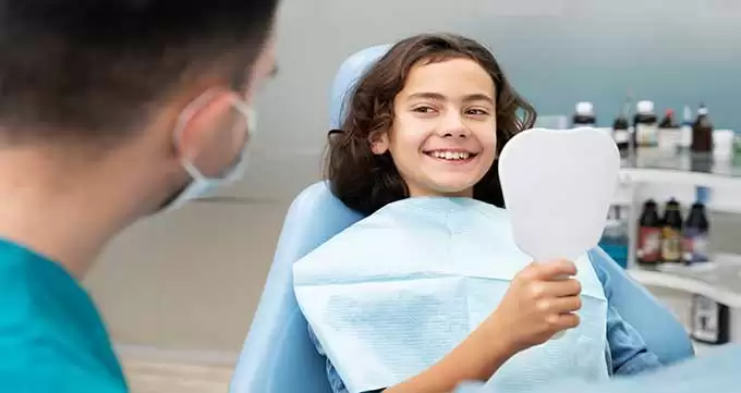 تحصیلات و مهارت بهترین دندانپزشک کودکان