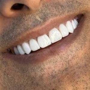 دکتر ساناز محمدنژاد